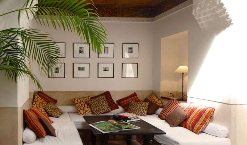 living room of the douiria of the riad Dar Housnia in Marrakech