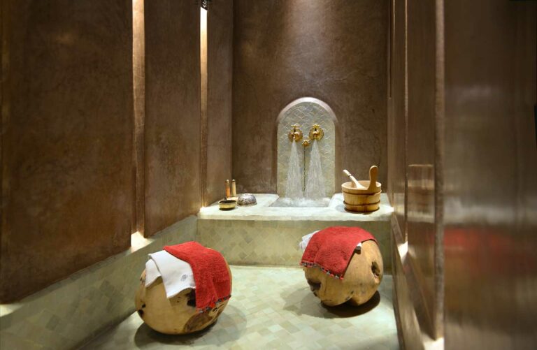 spa hammam riad Dar Housnia